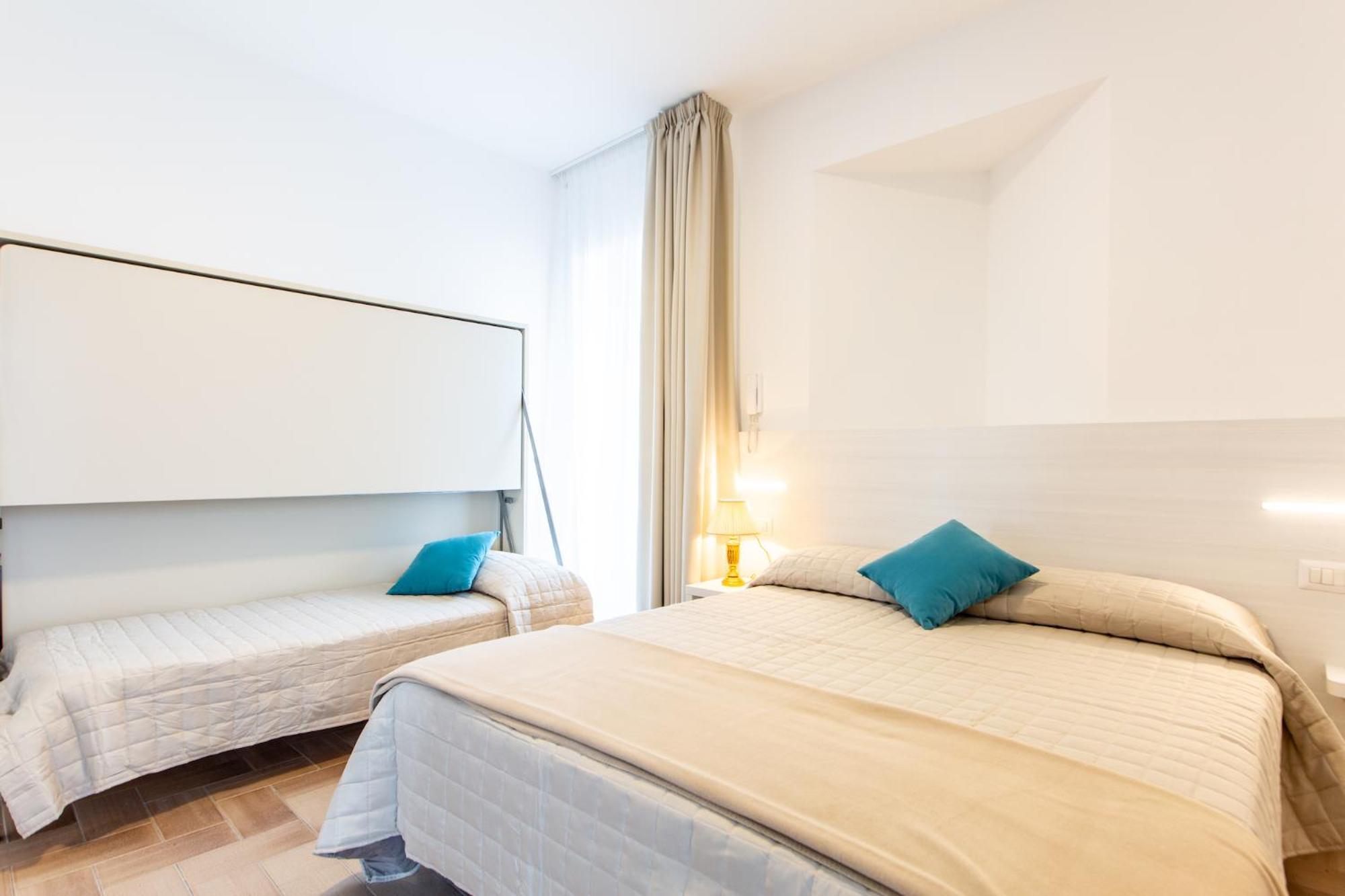 Hotel Raffaello Bellaria-Igea Marina Esterno foto