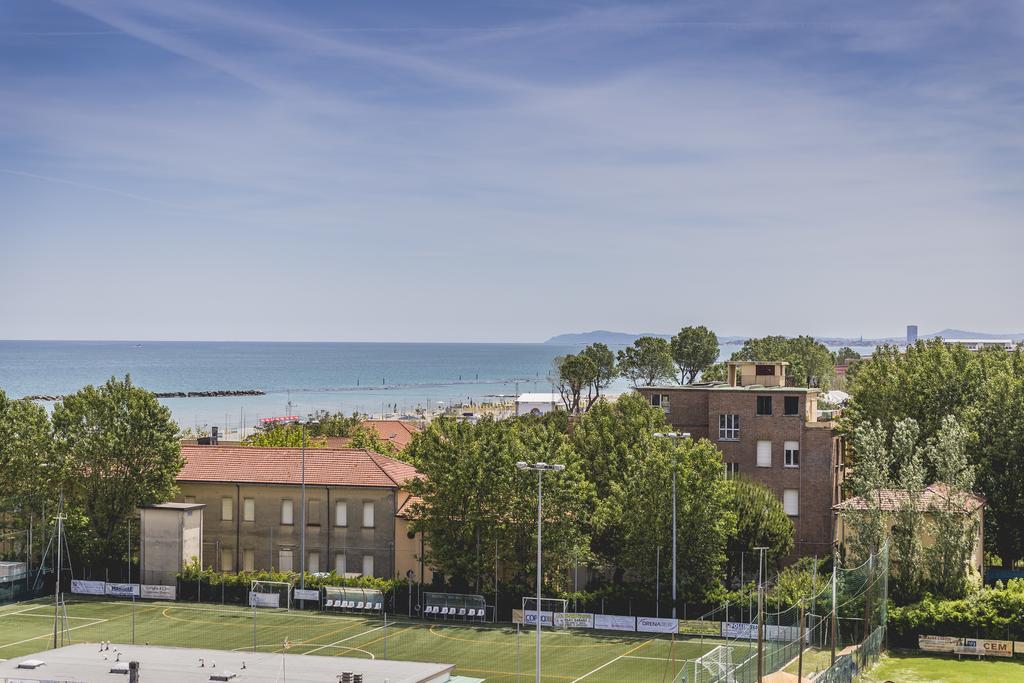 Hotel Raffaello Bellaria-Igea Marina Esterno foto